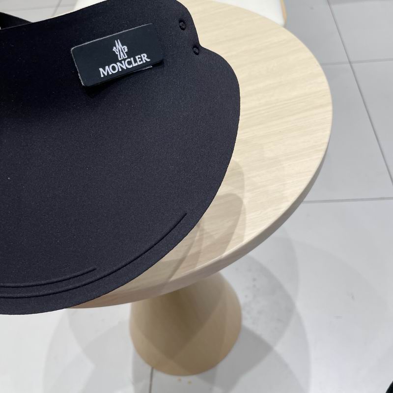 Moncler Visor (30)