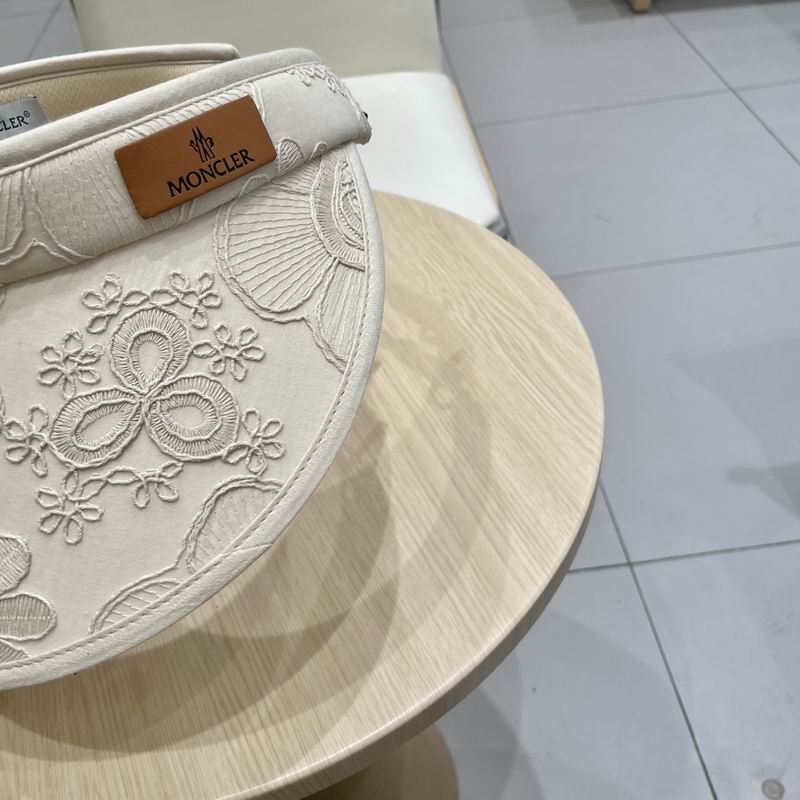Moncler Visor (32)