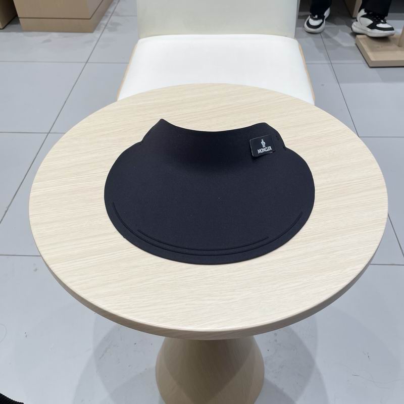 Moncler Visor (33)