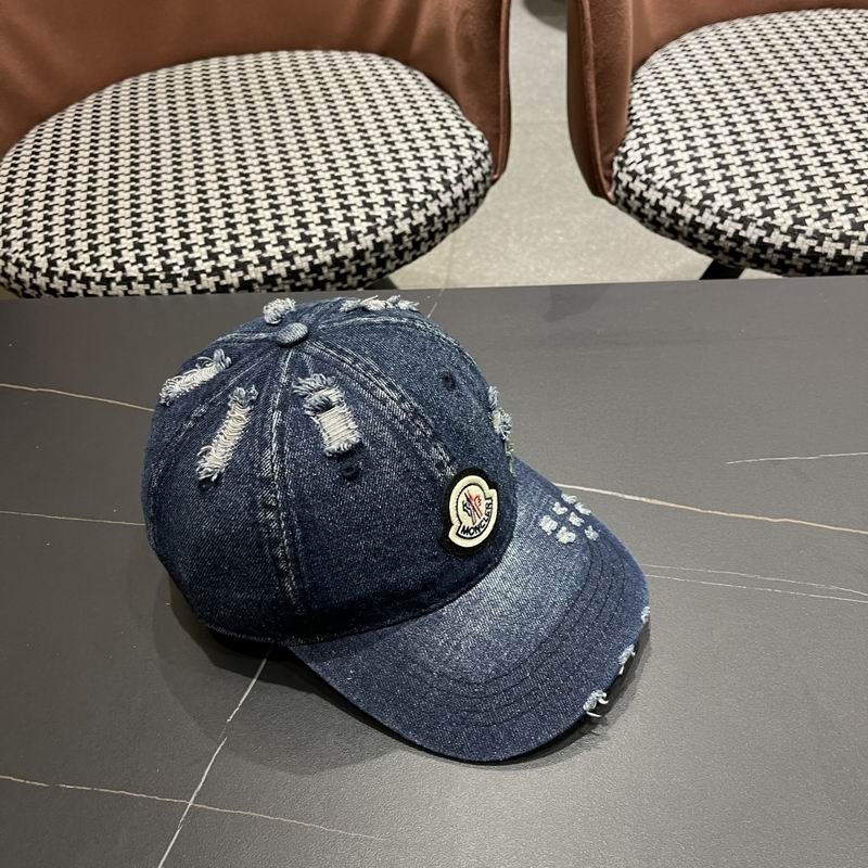 Moncler cap (112)