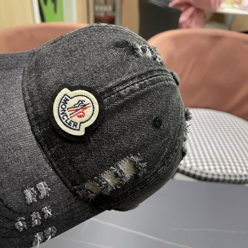 Moncler cap (128)