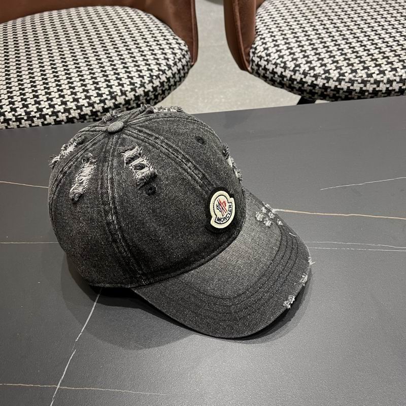 Moncler cap (132)