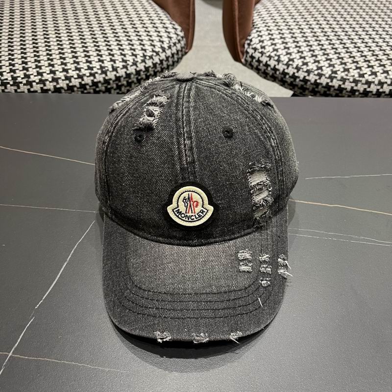 Moncler cap (134)