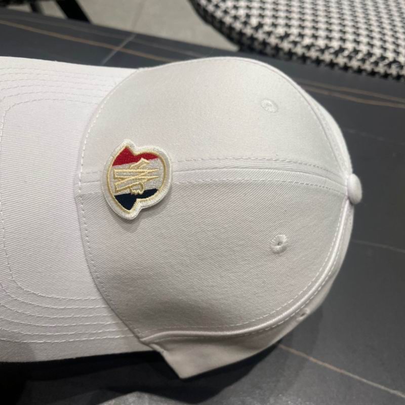 Moncler cap (15)