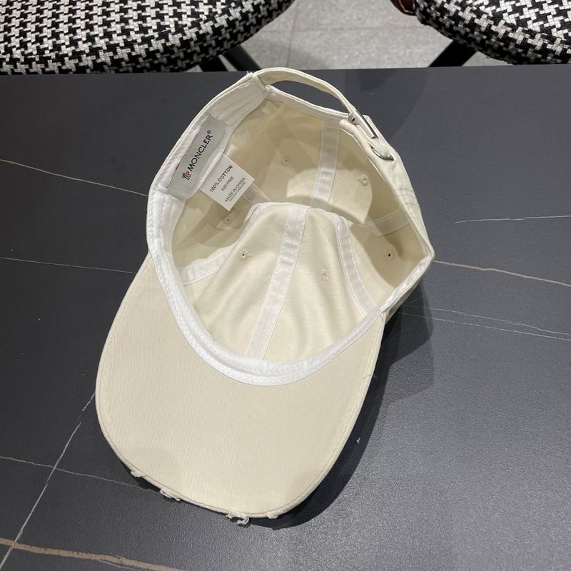 Moncler cap (21)