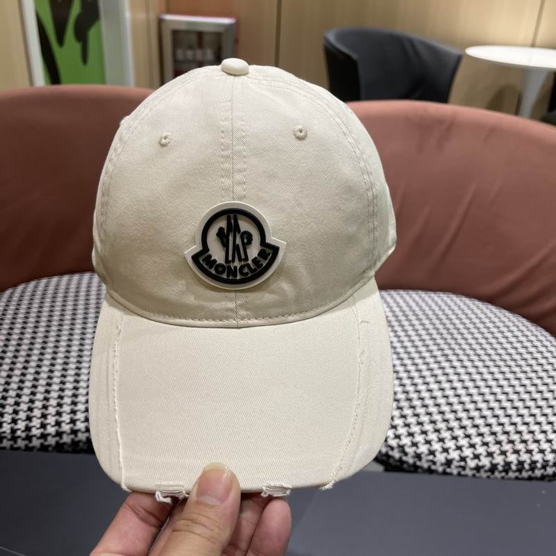 Moncler cap (24)