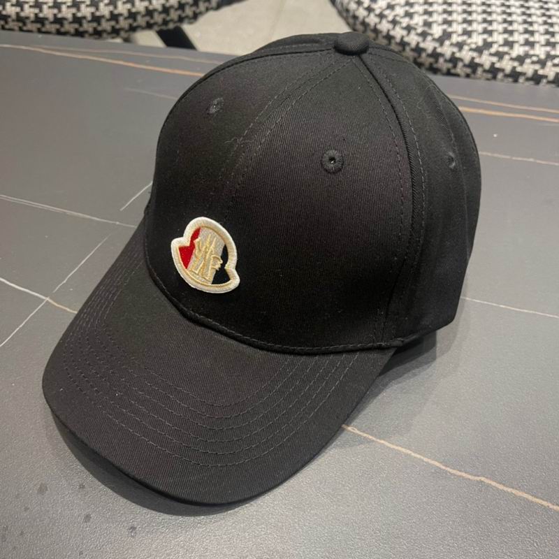 Moncler cap (8)