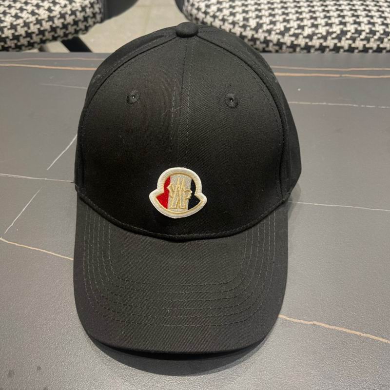 Moncler cap (9)