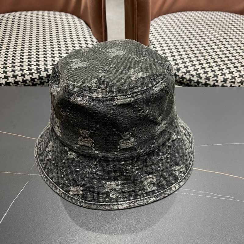 Moncler hat (7)
