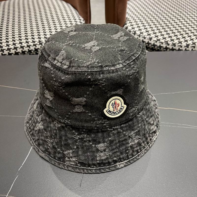 Moncler hat (9)