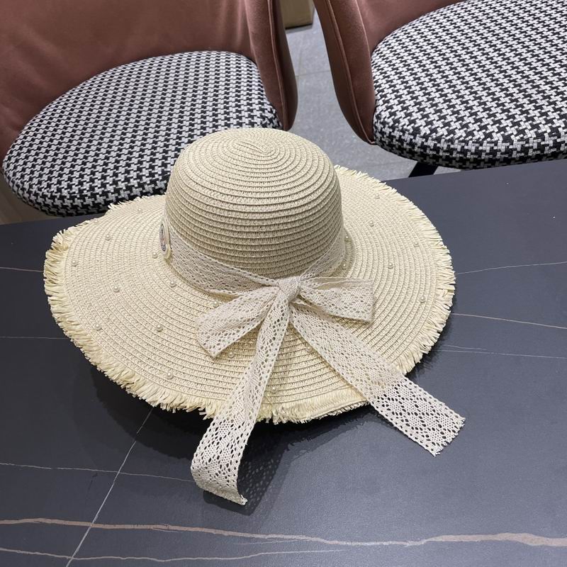 Moncler top hat (13)