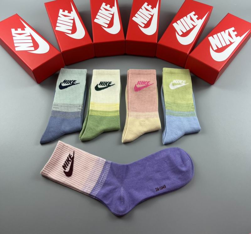 Nike socks (39)