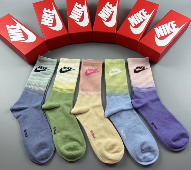 Nike socks (43)