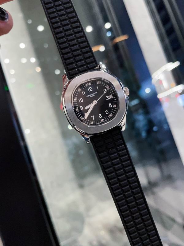 Patek Philippe 35.6mm 34 (15)