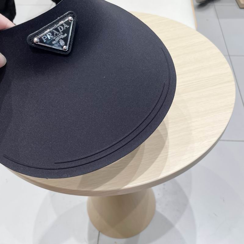 Prada Visor (30)
