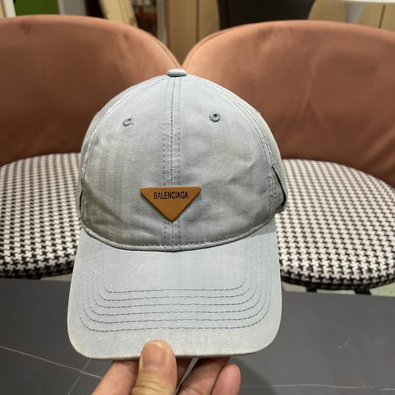 Prada cap (108)