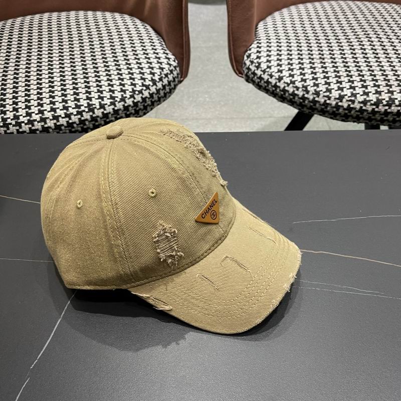 Prada cap (127)