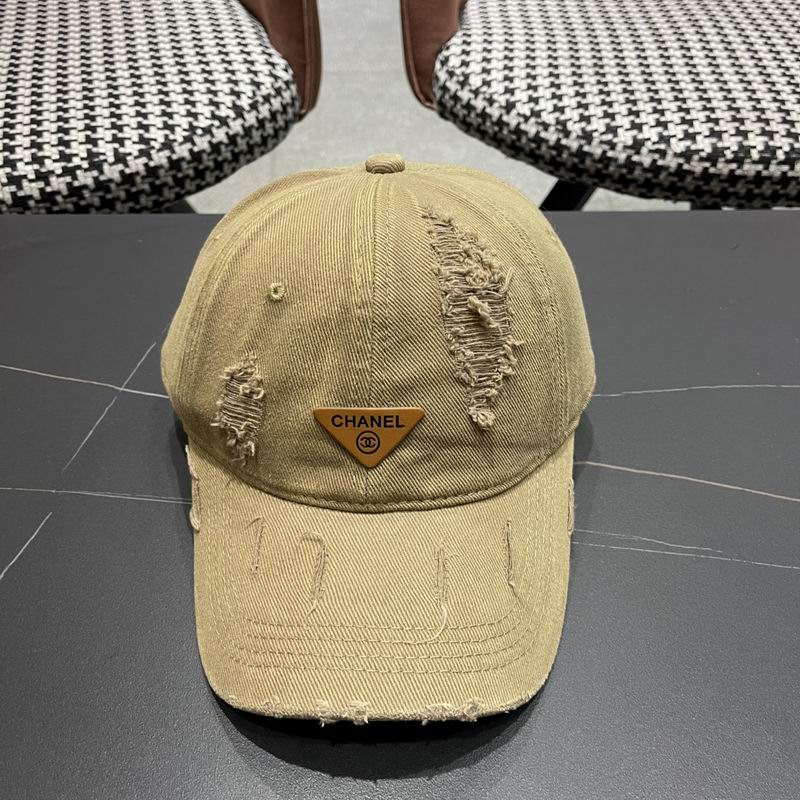 Prada cap (129)