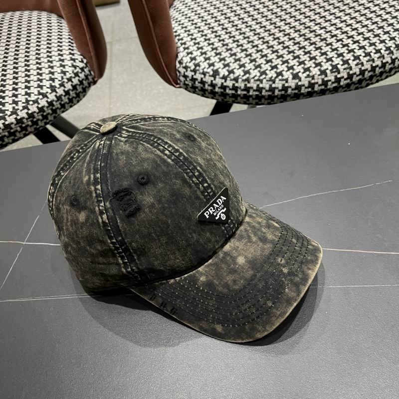 Prada cap (134)