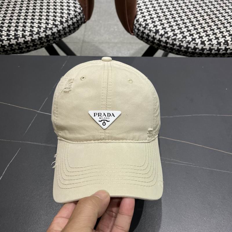Prada cap (142)