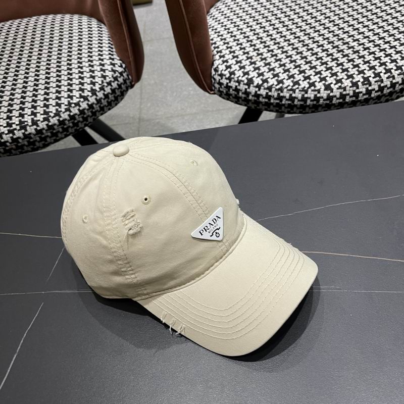 Prada cap (145)