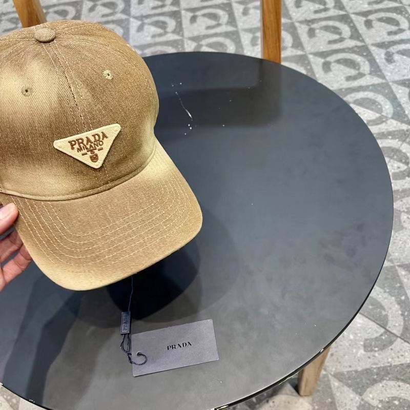 Prada cap (15)