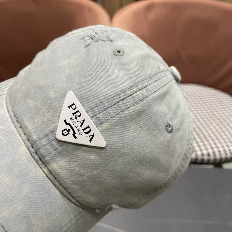 Prada cap (151)