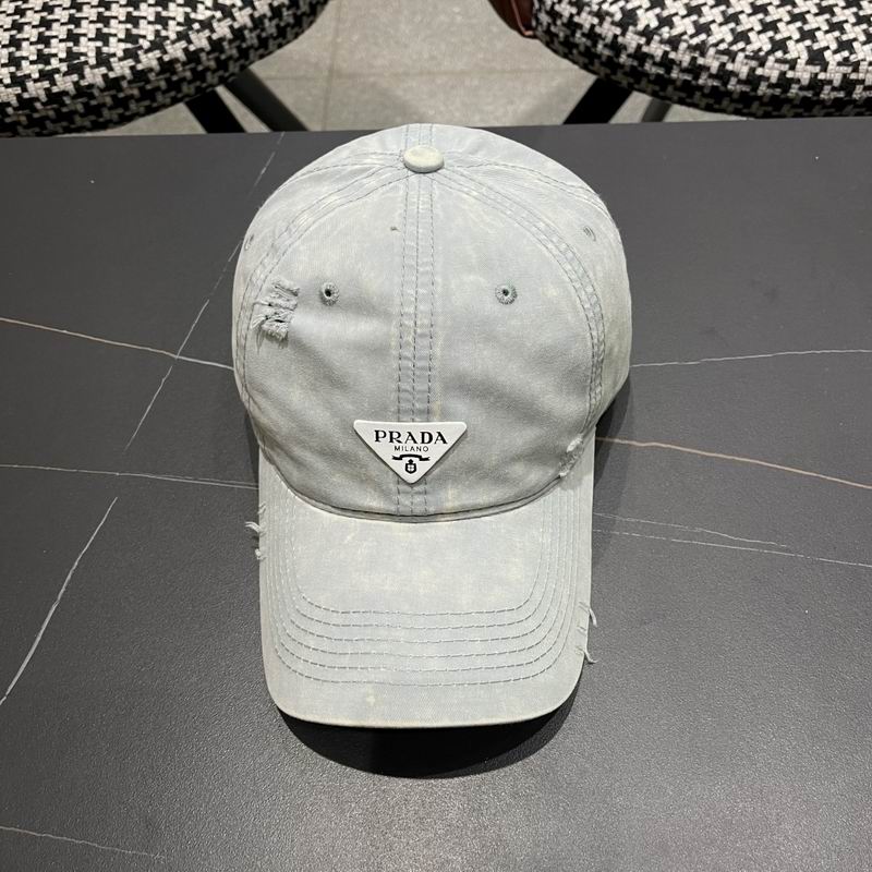 Prada cap (155)