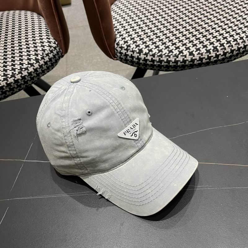 Prada cap (156)