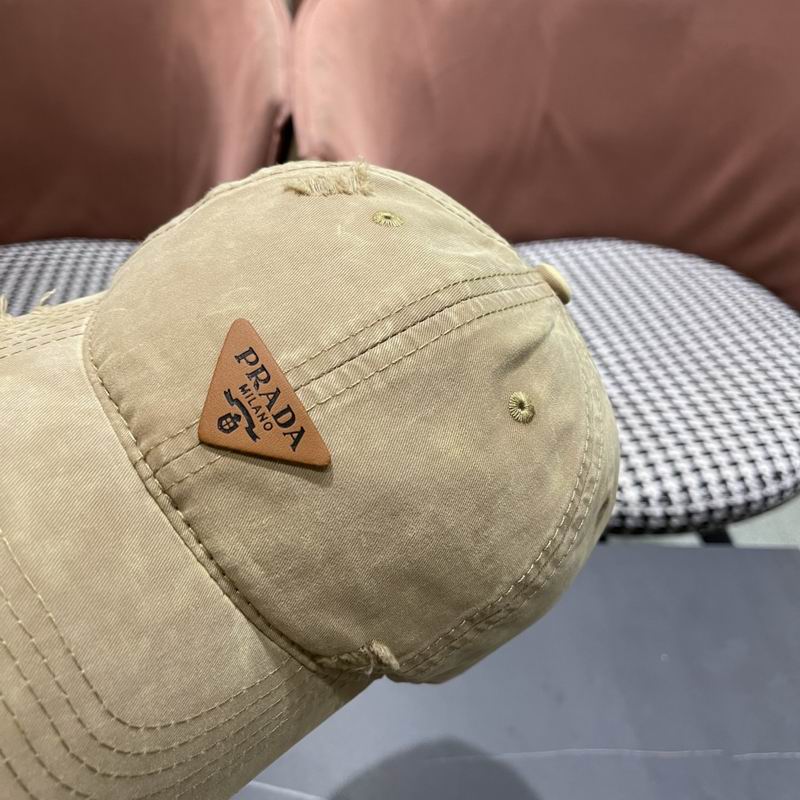 Prada cap (162)