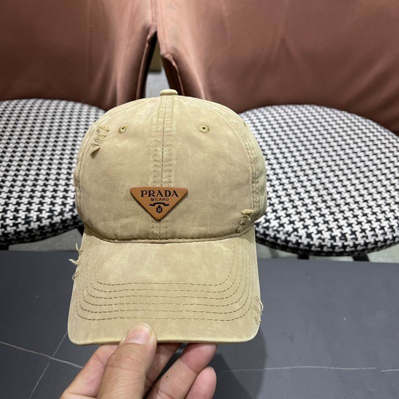 Prada cap (163)