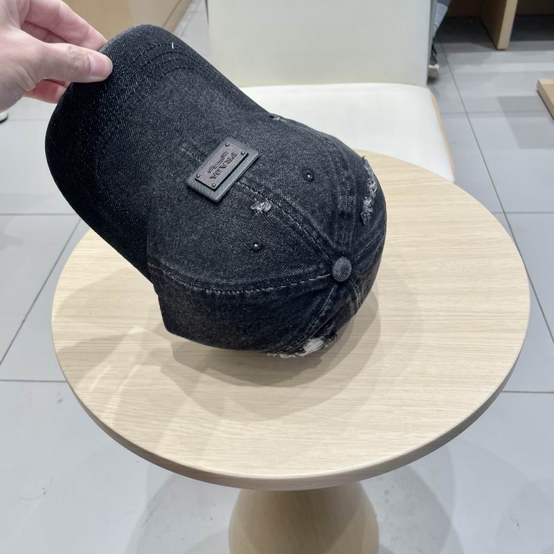 Prada cap (20)