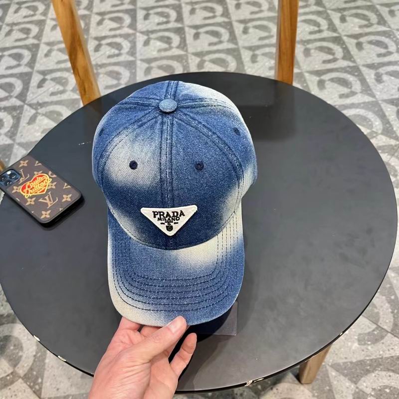Prada cap (20)