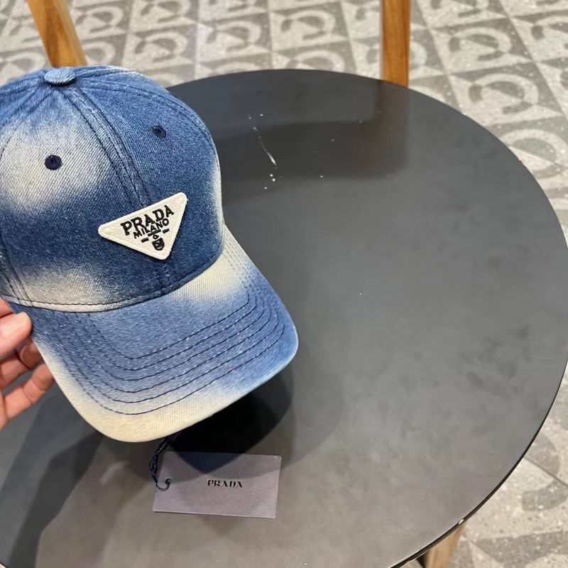Prada cap (24)