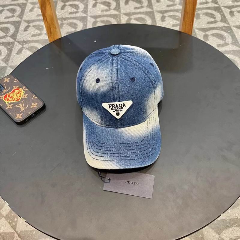 Prada cap (27)