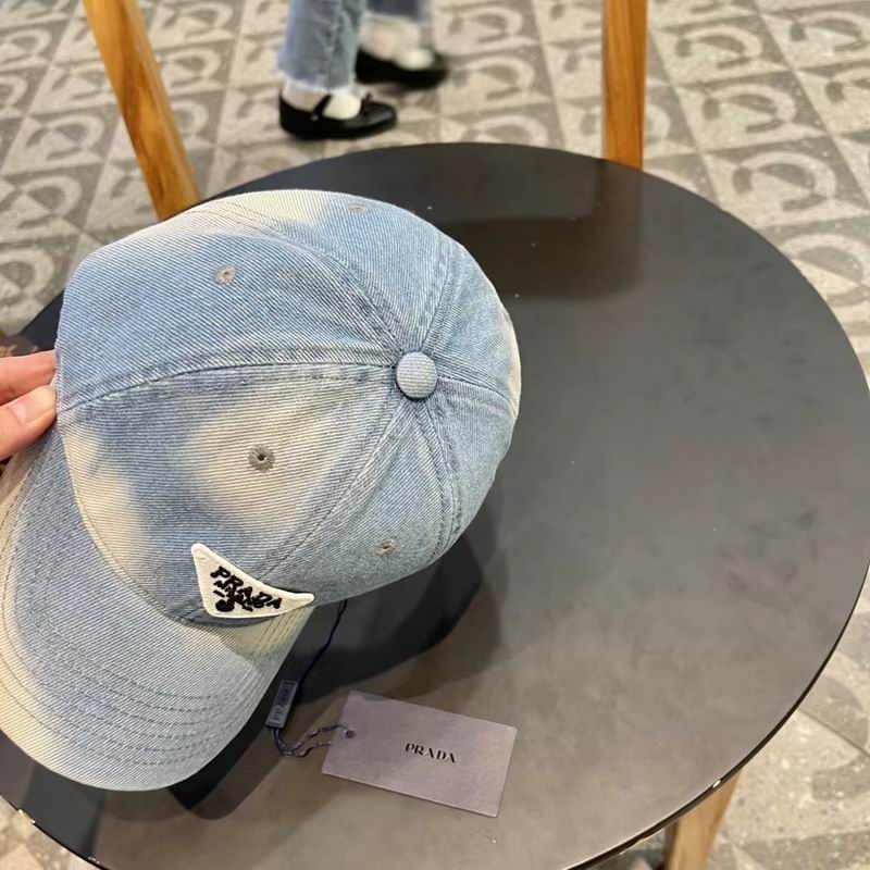 Prada cap (28)