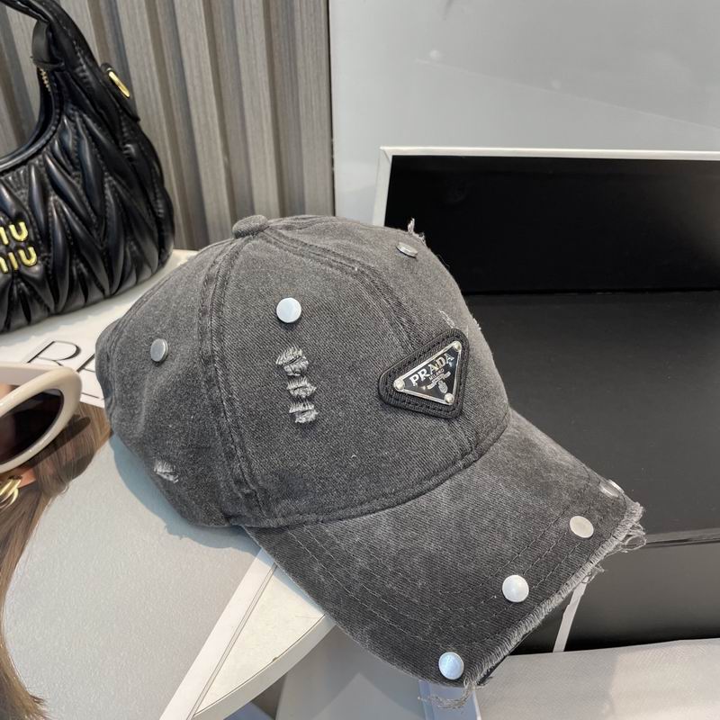 Prada cap (29)