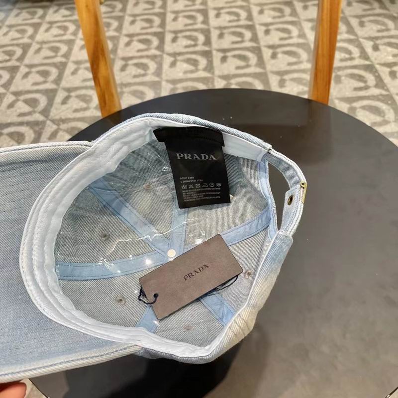 Prada cap (29)