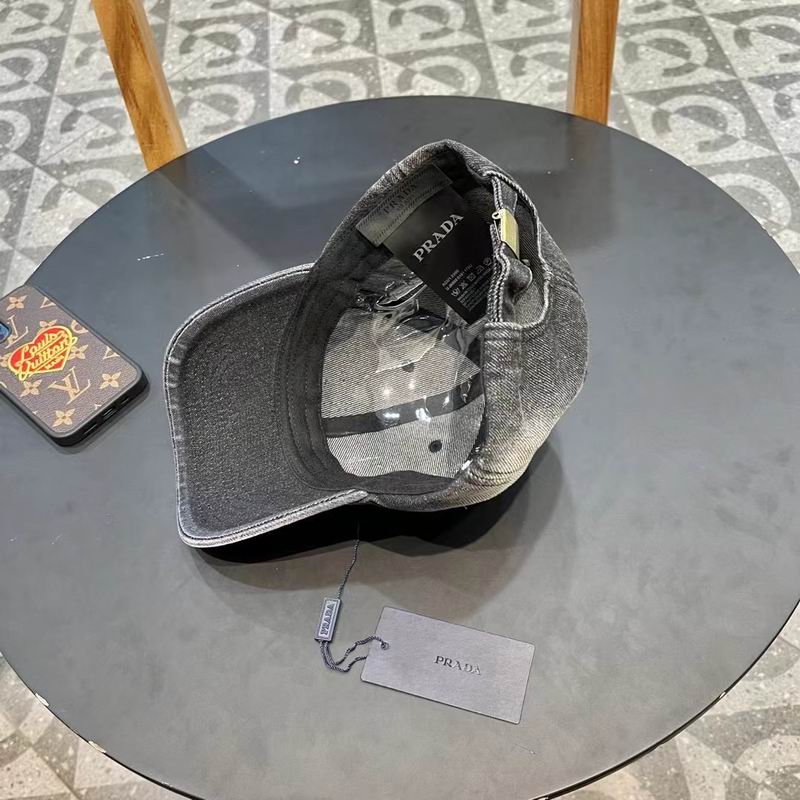 Prada cap (3)