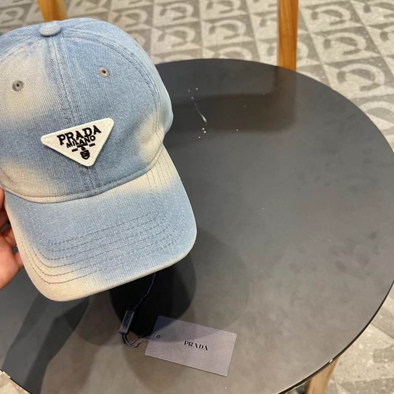 Prada cap (33)