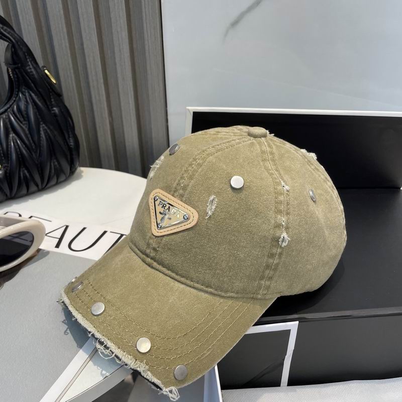 Prada cap (39)