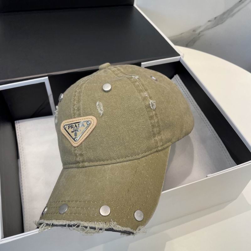 Prada cap (43)
