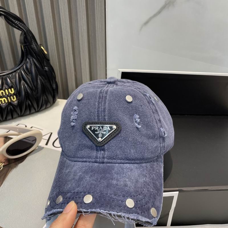 Prada cap (46)