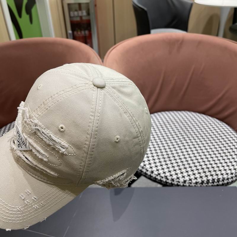 Prada cap (59)