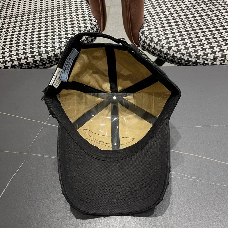 Prada cap (69)