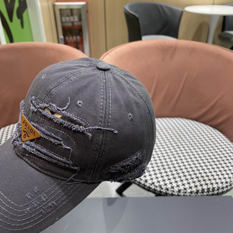 Prada cap (81)