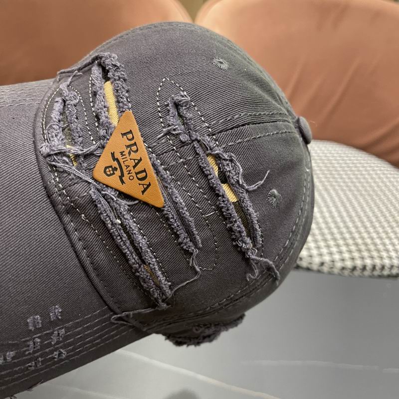 Prada cap (82)