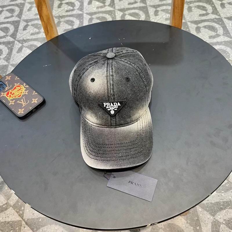 Prada cap (9)
