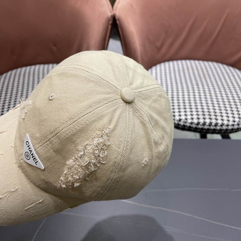Prada cap (92)