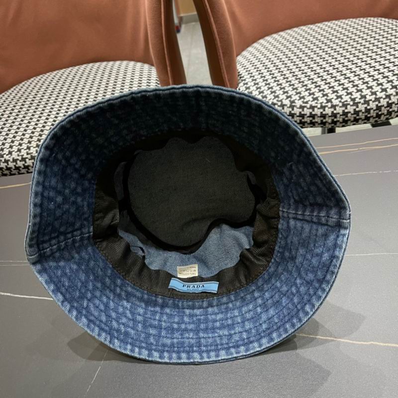 Prada hat (104)